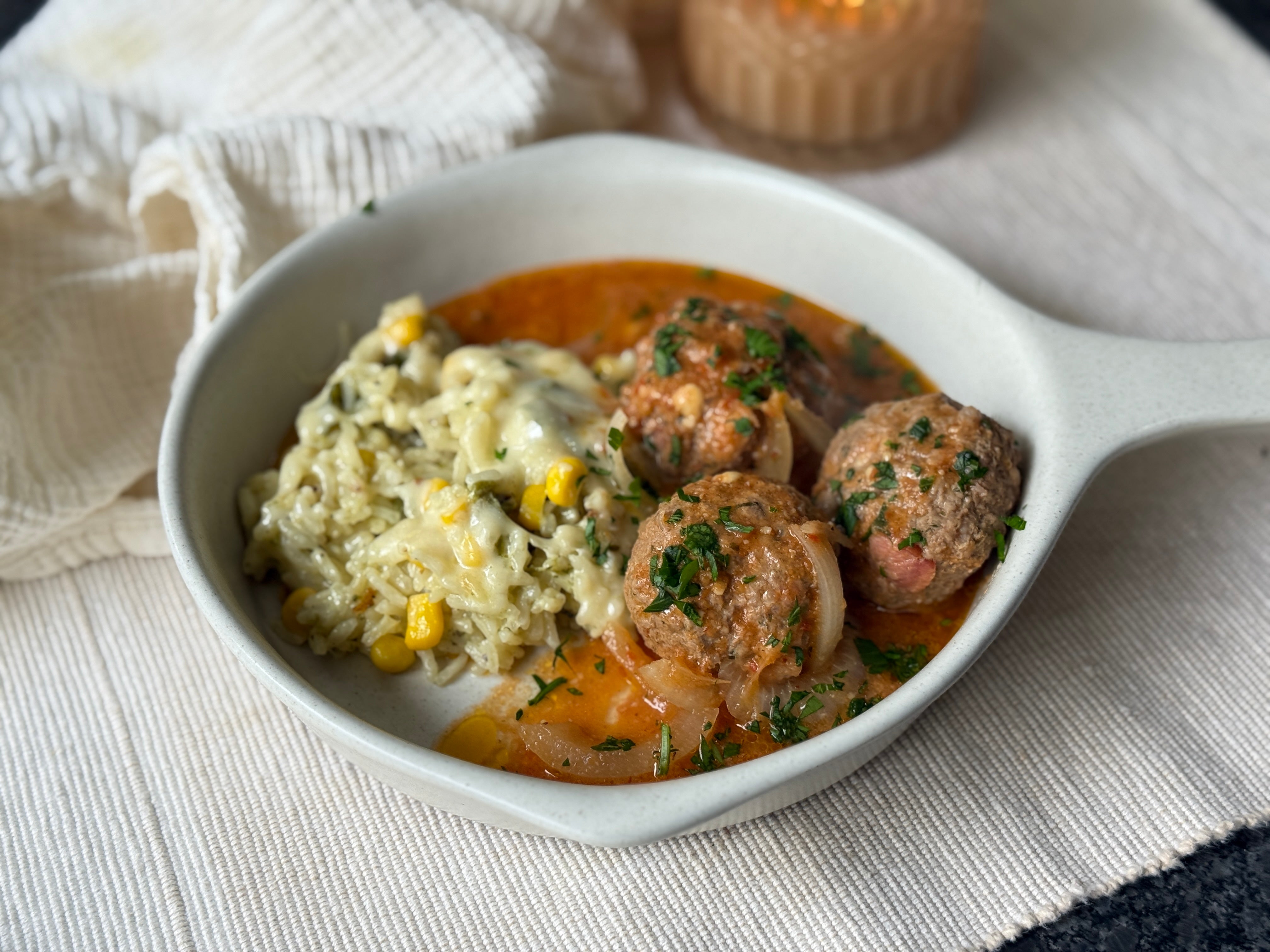 Albóndigas con arroz cremoso