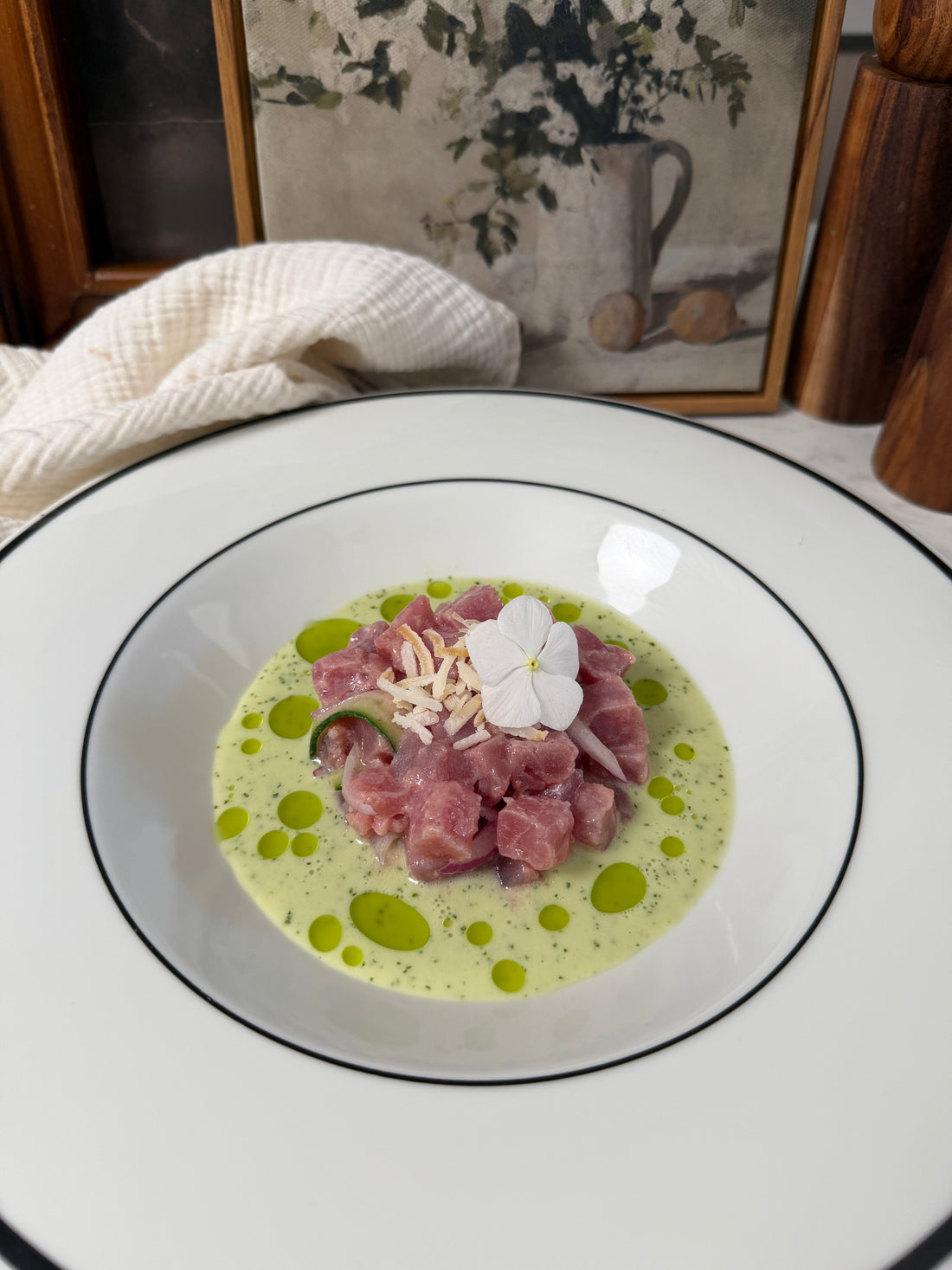 Aguachile de atún con coco